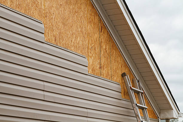 24/7 Emergency Storm Damage Siding Repair experts in Corning, NY